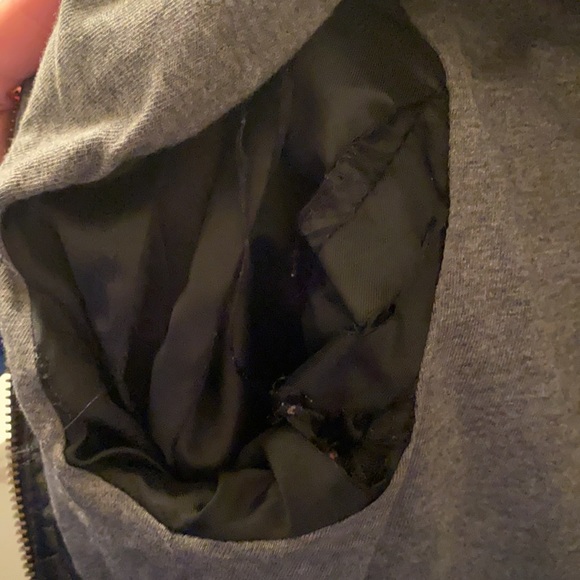 Danier black leather jacket with ribbing - Picture 7 of 7